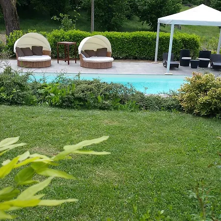Bed & Bistro Che Piasi 3* Calamandrana