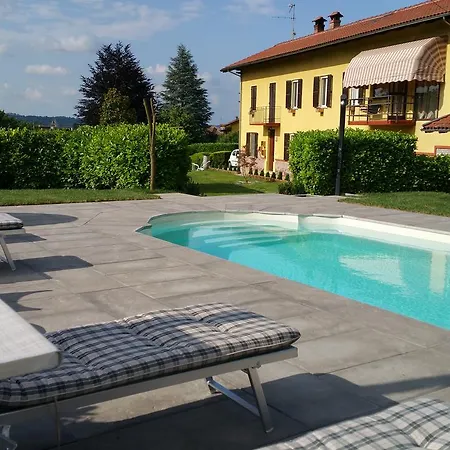Bed & Breakfast Bed & Bistro Che Piasi Calamandrana