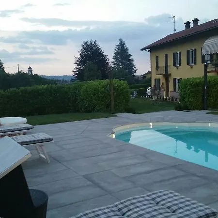 Bed & Breakfast Bed & Bistro Che Piasi Calamandrana