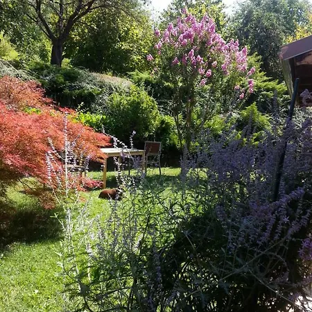 Bed & Bistro Che Piasi 4*